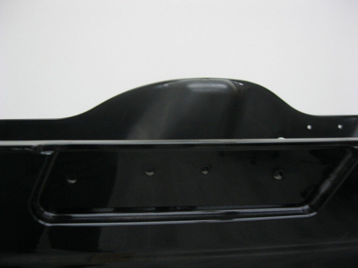 Harley-Davidson OEM Right Saddlebag Black w Grey Detail 79106-03A Earlier-2013