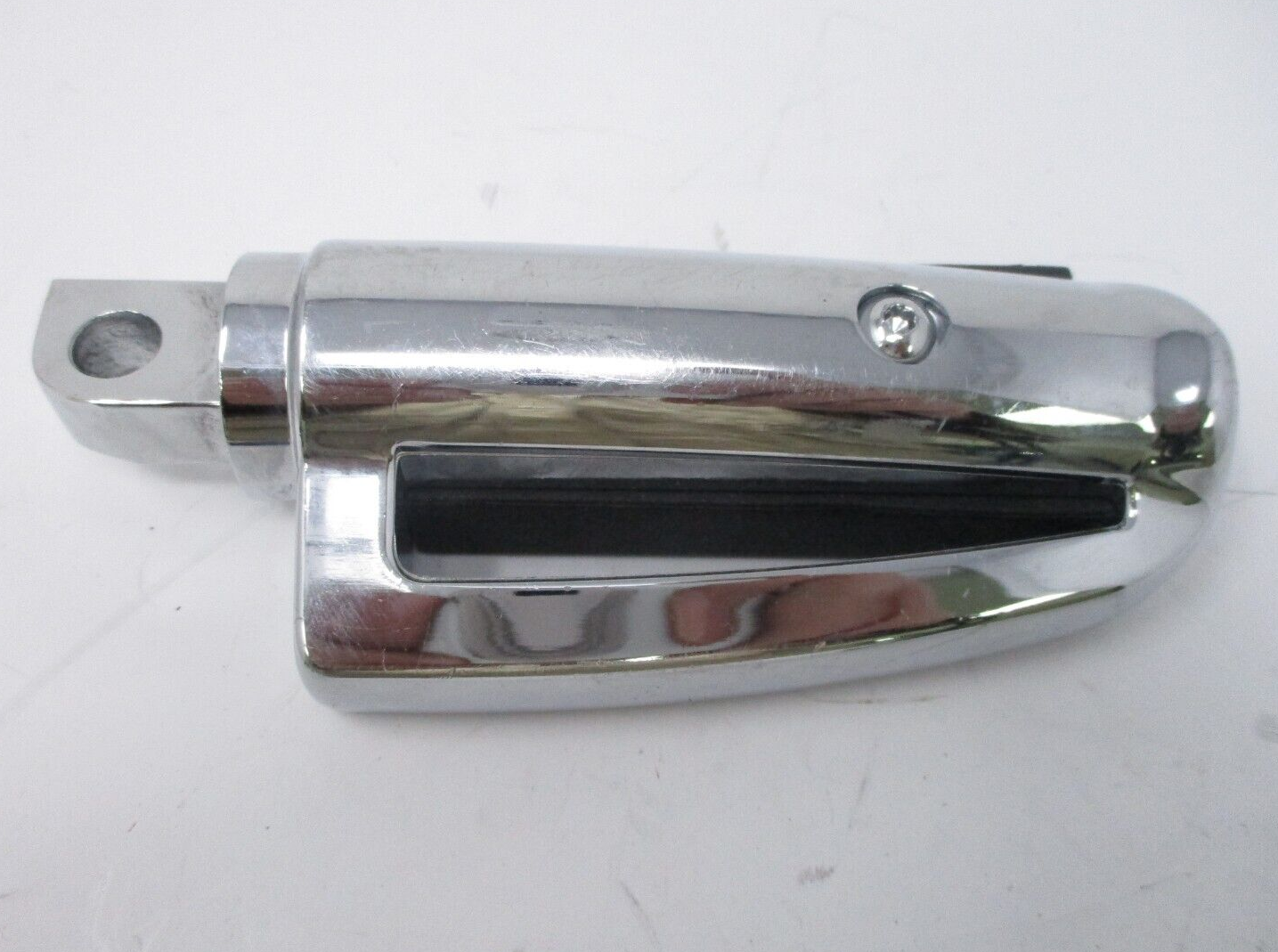 Harley-Davidson Chrome Rubber Slotted Foot Peg Right Side 43280-01