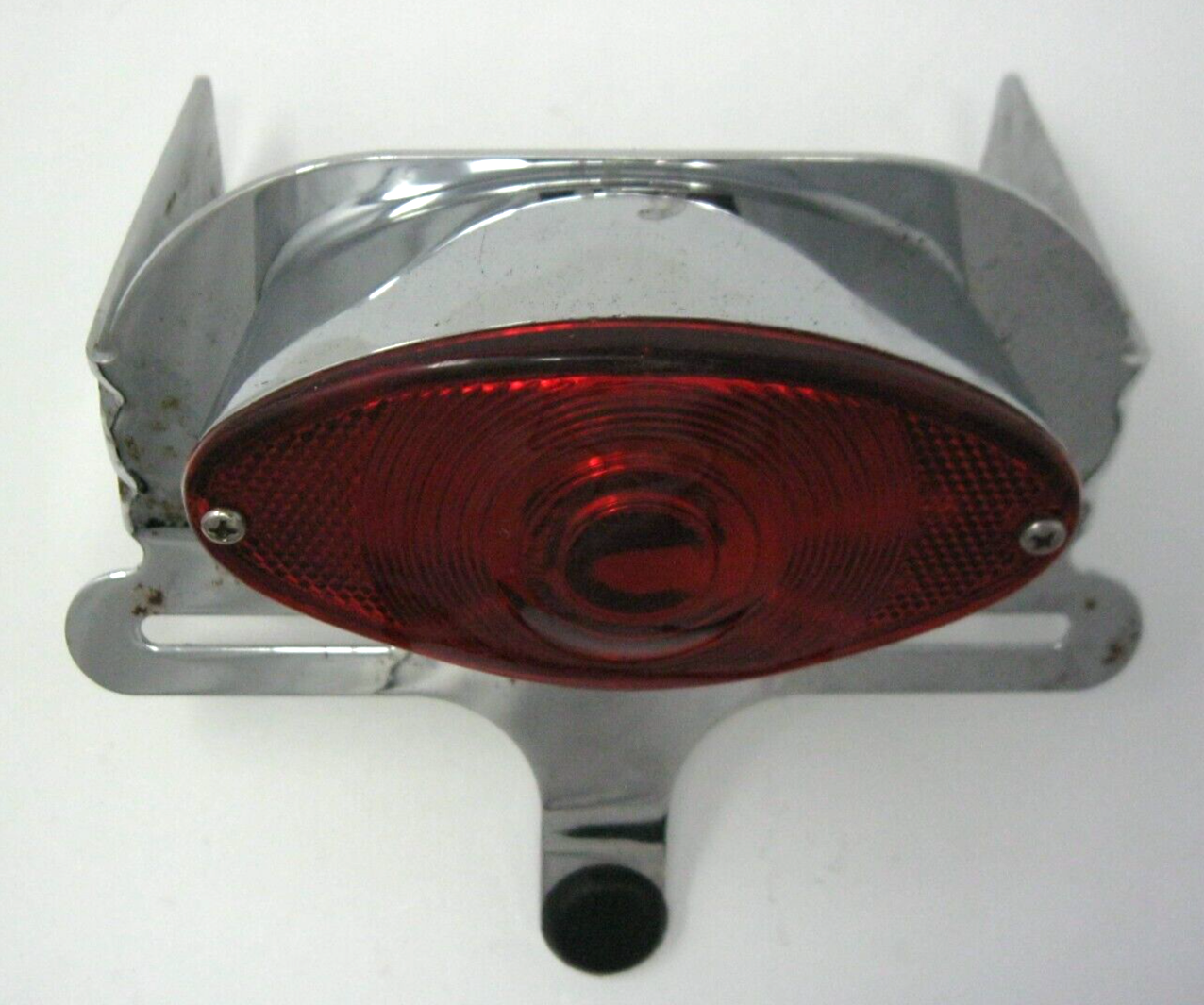 Drag Specialties Cat's Eye Tail Light on Chrome Bracket DS-270001