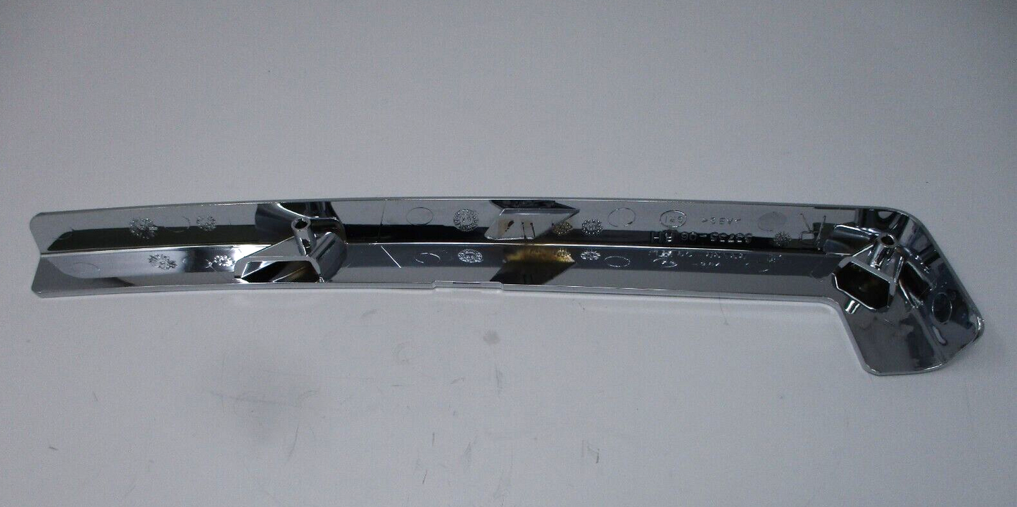 Harley-Davidson Chrome Right Side Trim 53735-06