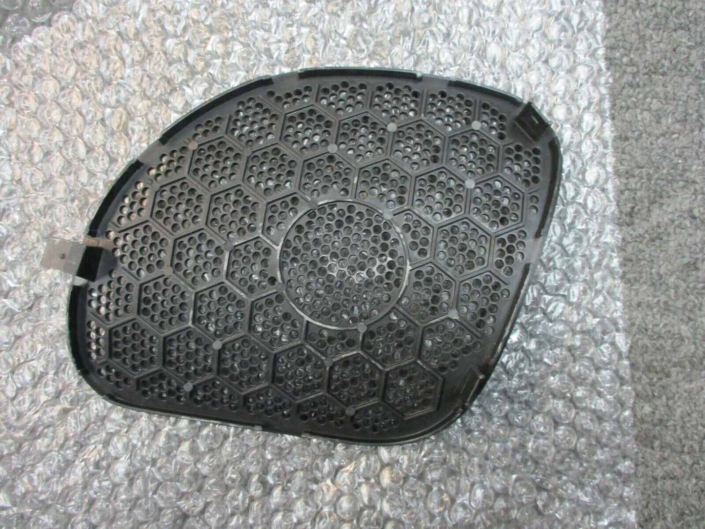 Harley Davidson OEM FLTR Right Front Stock Speaker Grill 76000453