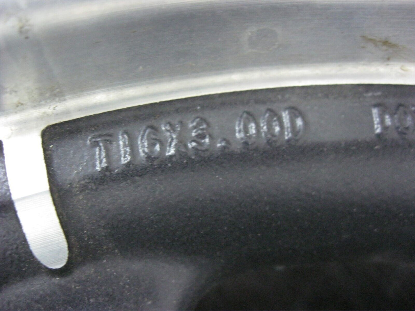 Harley-Davidson OEM Wheel 43345-00 16 x 3