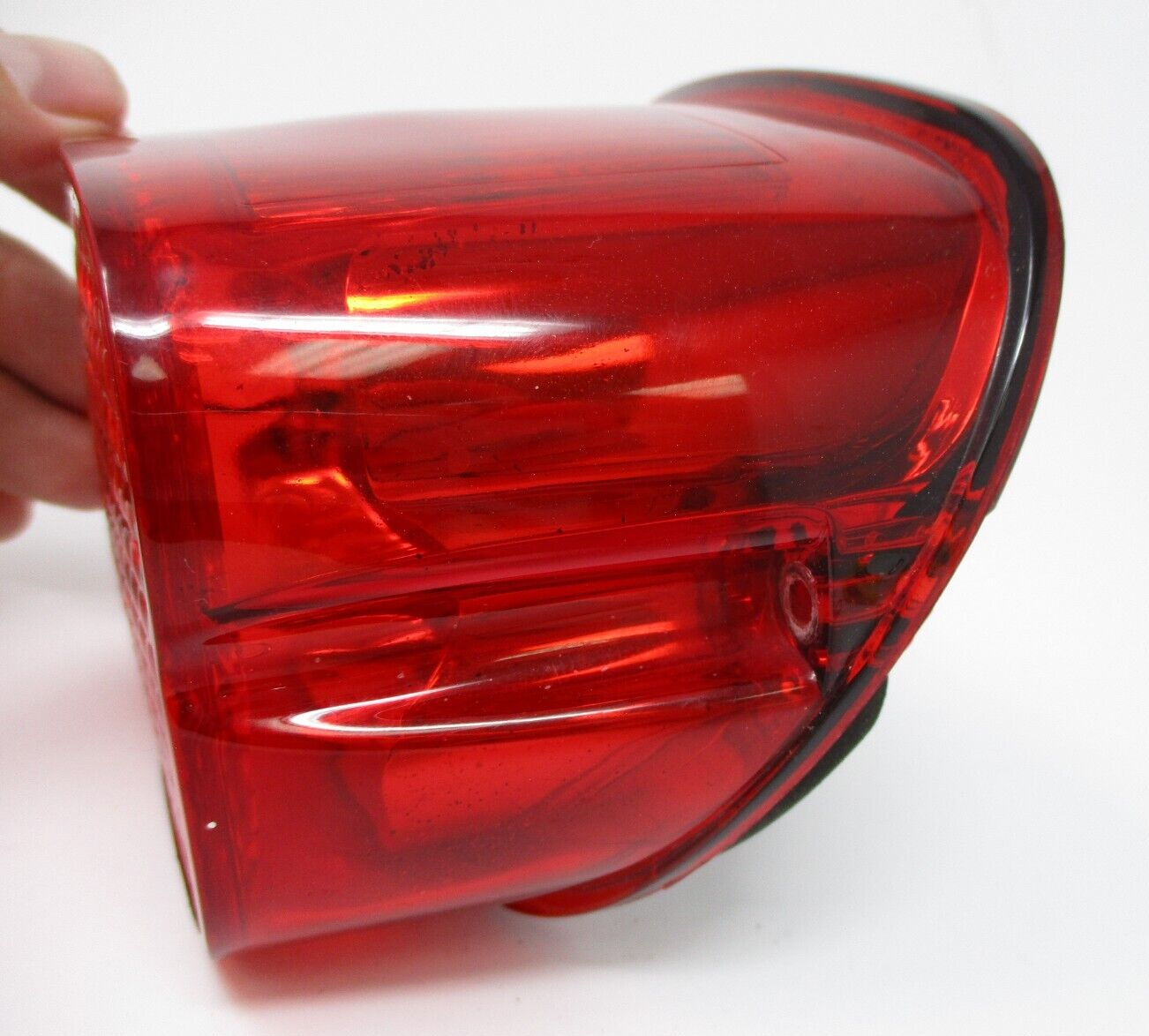 Harley Davidson OEM Tail Light Lens, Solid Red Lens w gasket(No Lamp) 68368-03