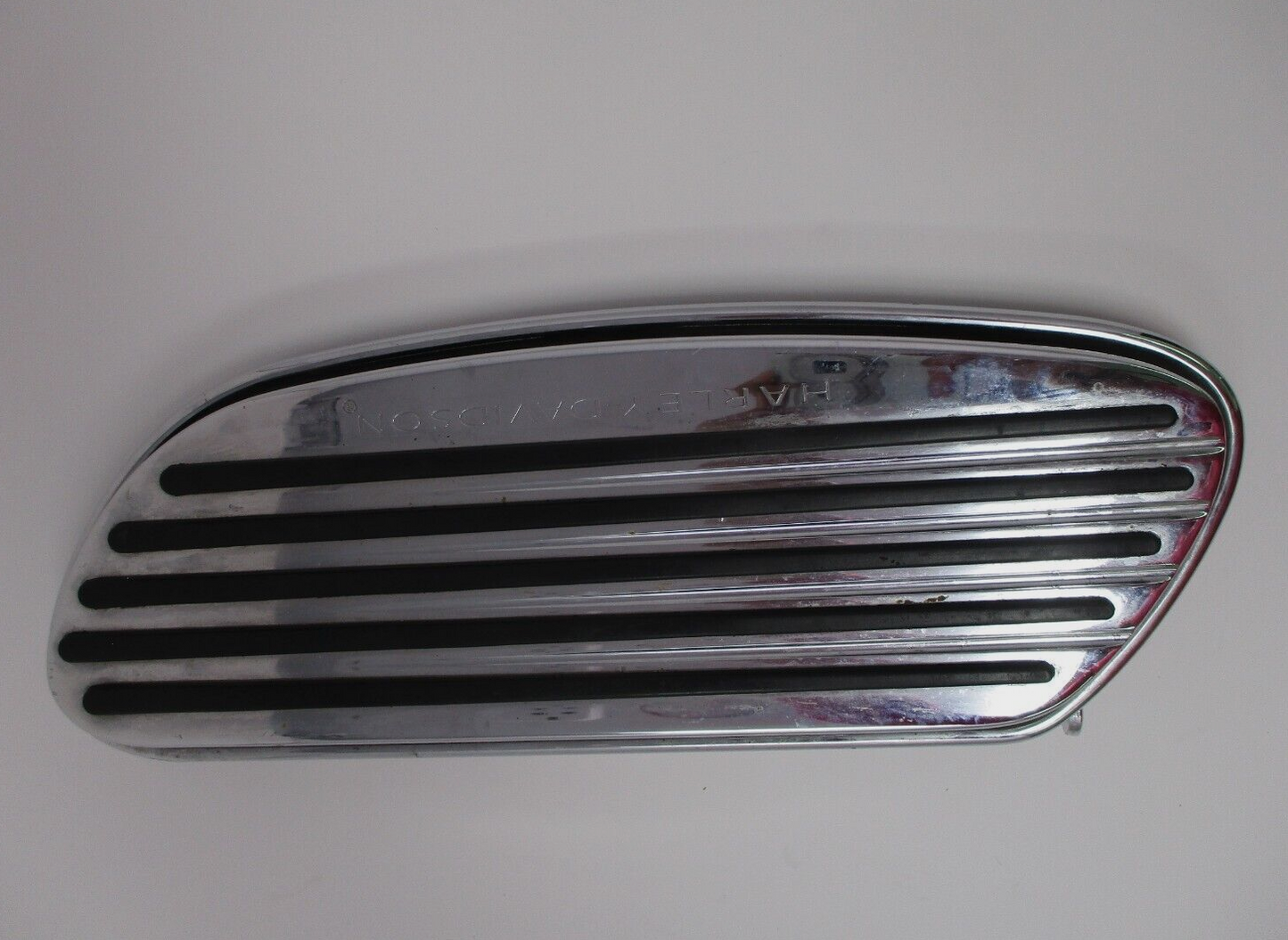 Harley-Davidson '04-later  Footboards and  Pad  Chrome 50683-04