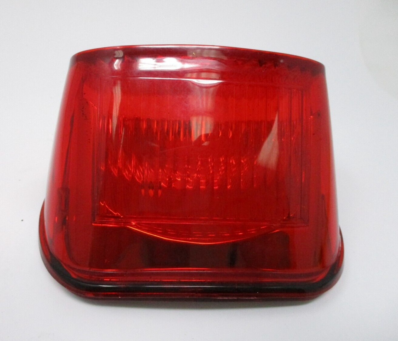 Harley Davidson OEM Tail Light Lens, Solid Red Lens w gasket(No Lamp) 68368-03