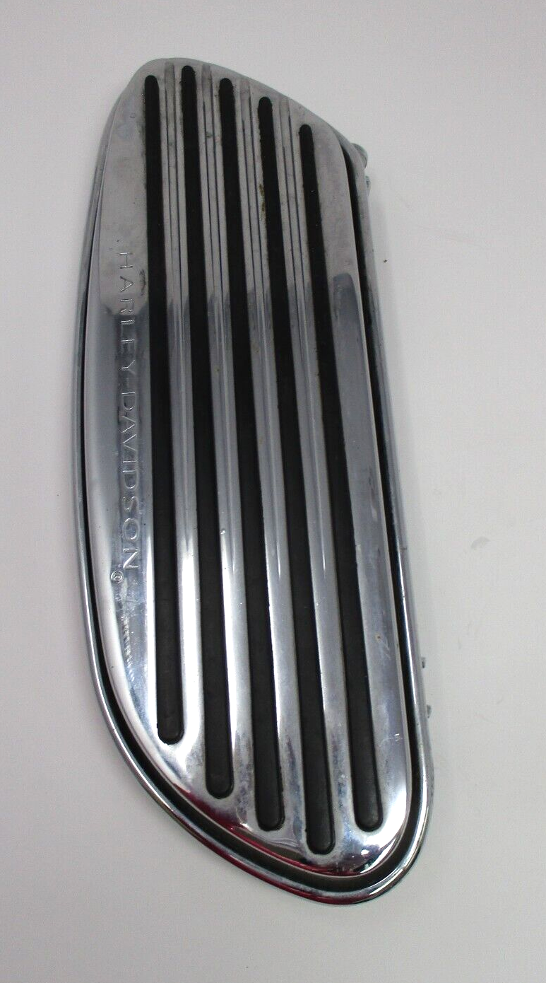 Harley-Davidson '04-later  Footboards and  Pad  Chrome 50683-04