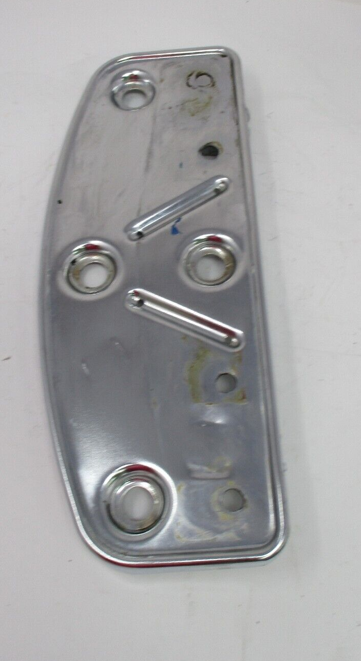 Harley Davidson OEM '06-'20 FLSTF/FL Floorboard Chrome 50621-06