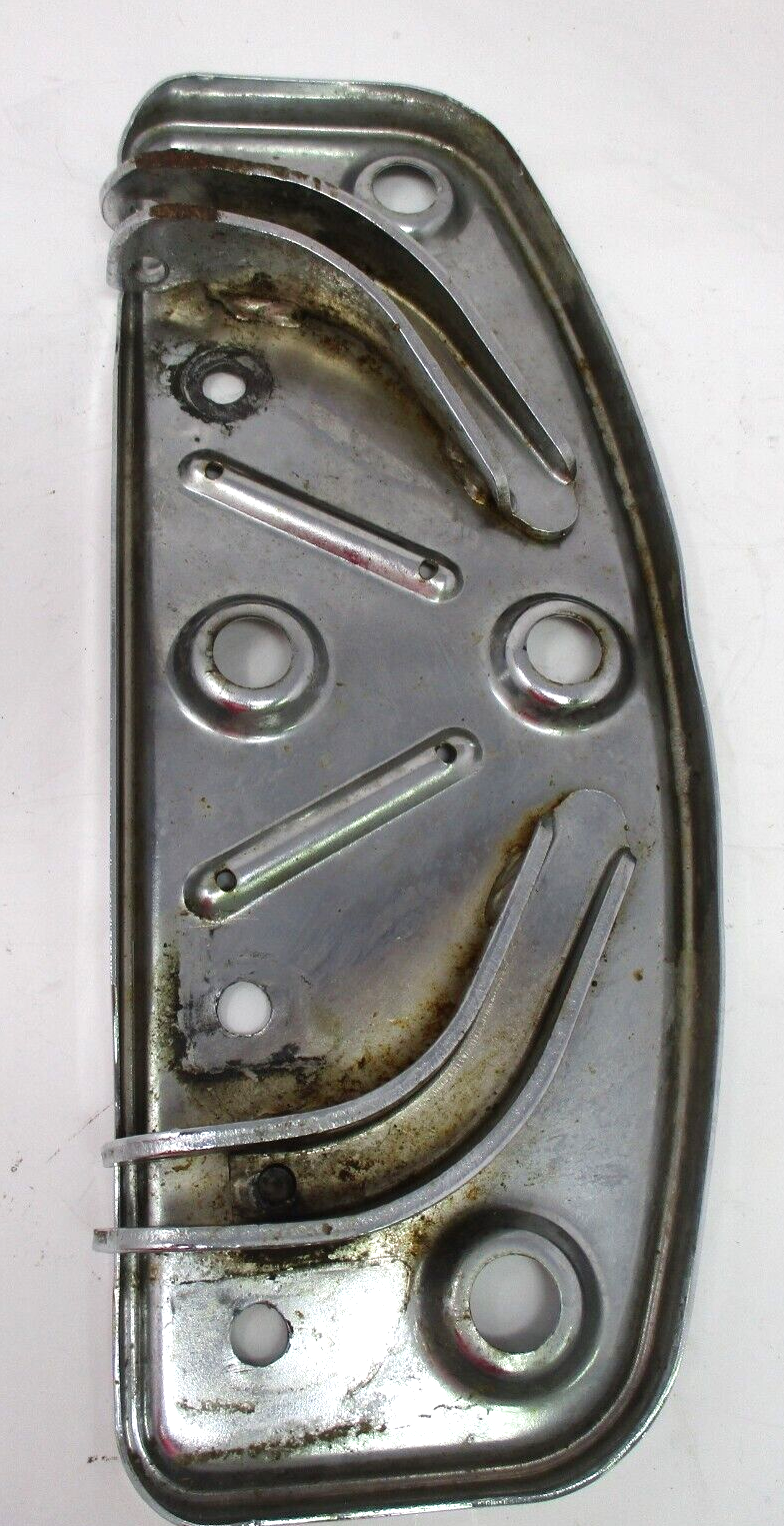 Harley Davidson OEM '06-'20 FLSTF/FL Floorboard Chrome 50621-06