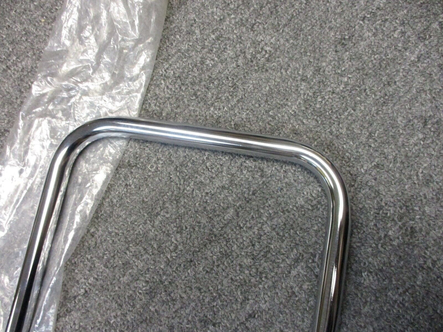 Harley Davidson - Chrome Saddle Bag Rail Guard FLHT  93-05