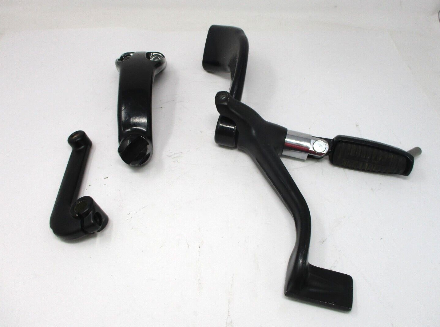 Harley-Davidson Black Mid Control Foot Peg Brake Pedal Kit 42972-04