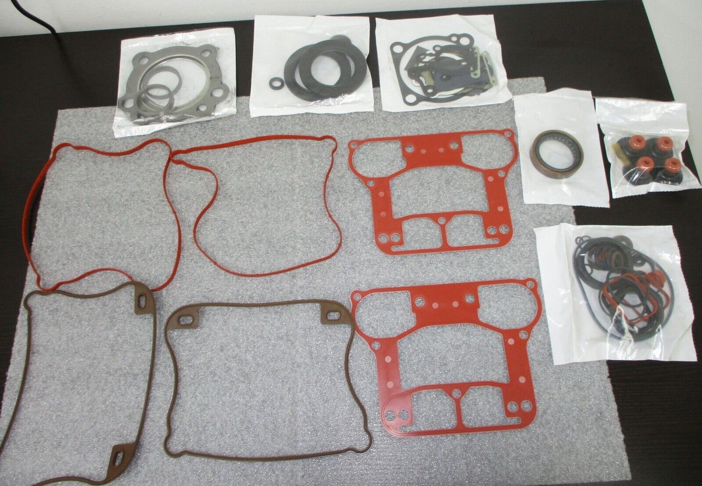 Harley-Davidson  Gasket Kit Sportster Kit OEM 17027-04B