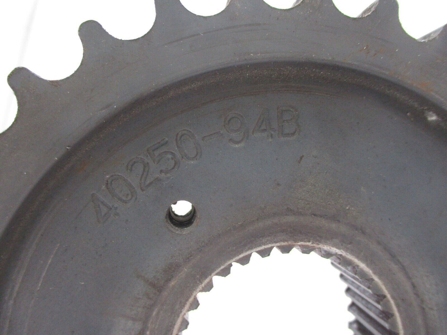 Harley-Davidson OEM 32 Tooth Transmission Sprocket 40250-94B