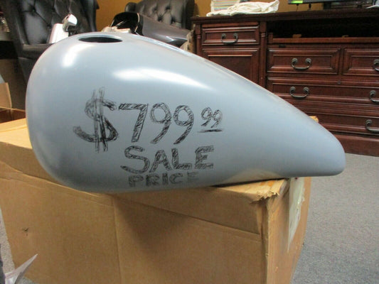 Harley Davidson OEM FXST Stretched Fuel Tank Primed EFI 61668-06