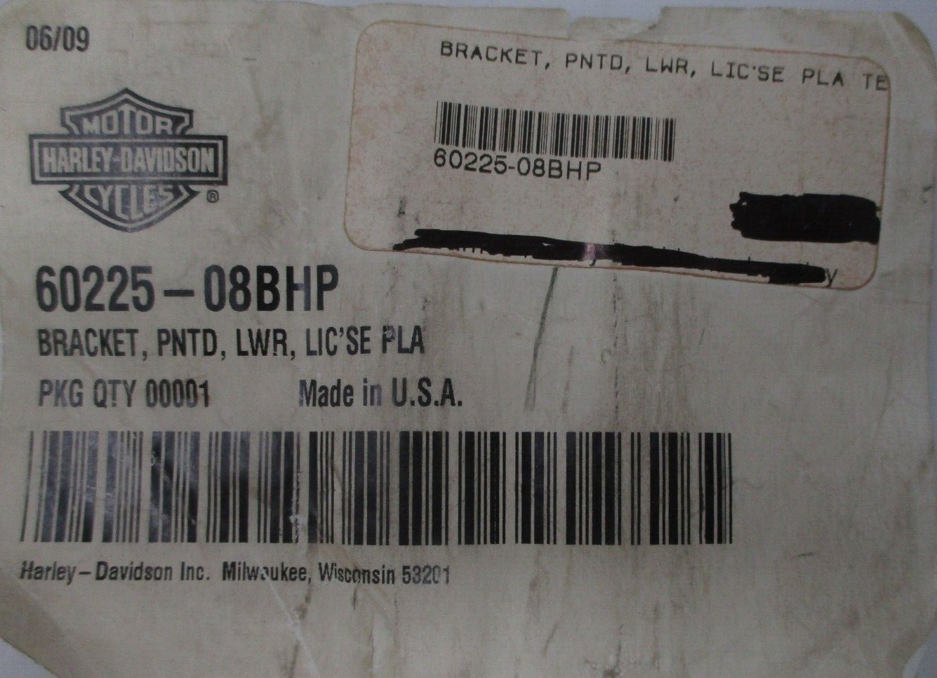 Harley-Davidson Gloss Black  Bracket Lower License Plate  60225-08BHP