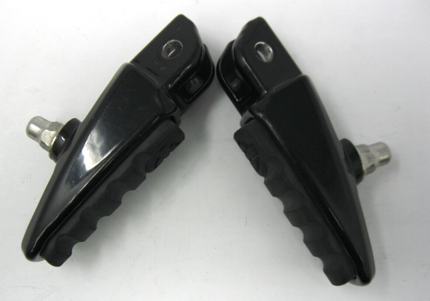 Harley-Davidson OEM Foot Pegs & Wear Pegs (Pair)