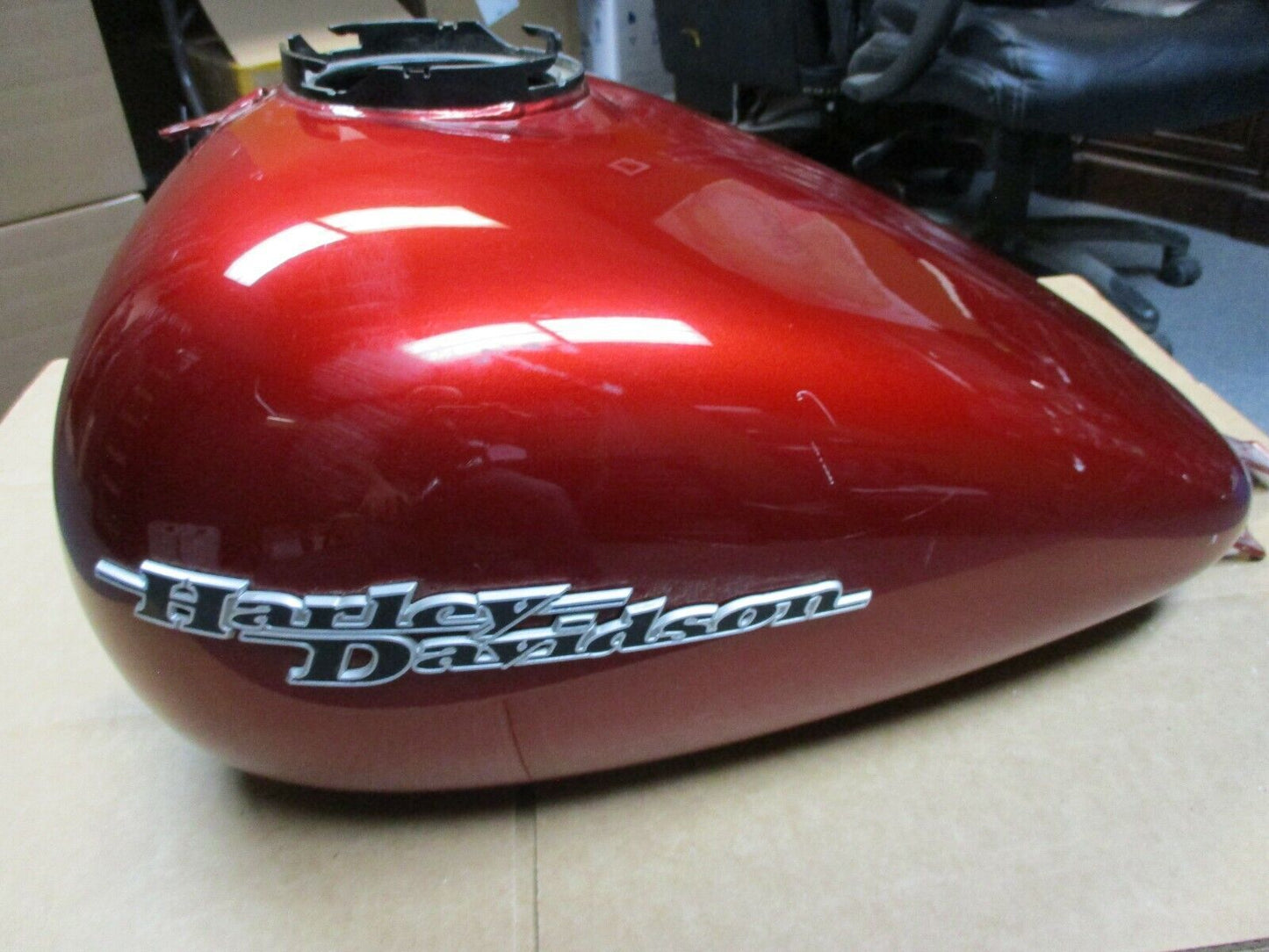 Harley Davidson OEM FLTR Red Hot Sunglo 61375-09CYS Gas Tank
