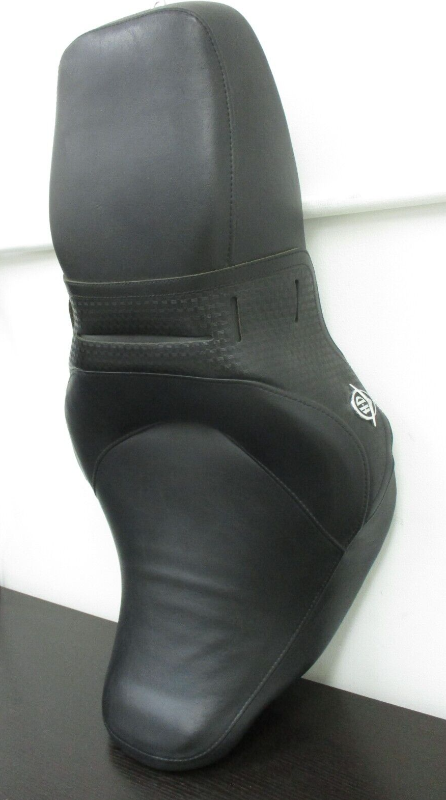 Harley-Davidson FLHRC '09-'10 Seat 52329-09