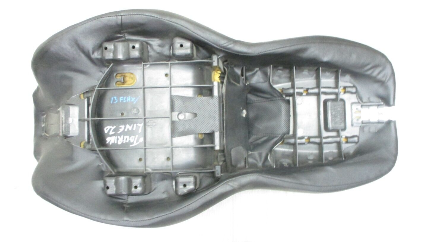 Harley-Davidson Street Glide Seat  52314-09