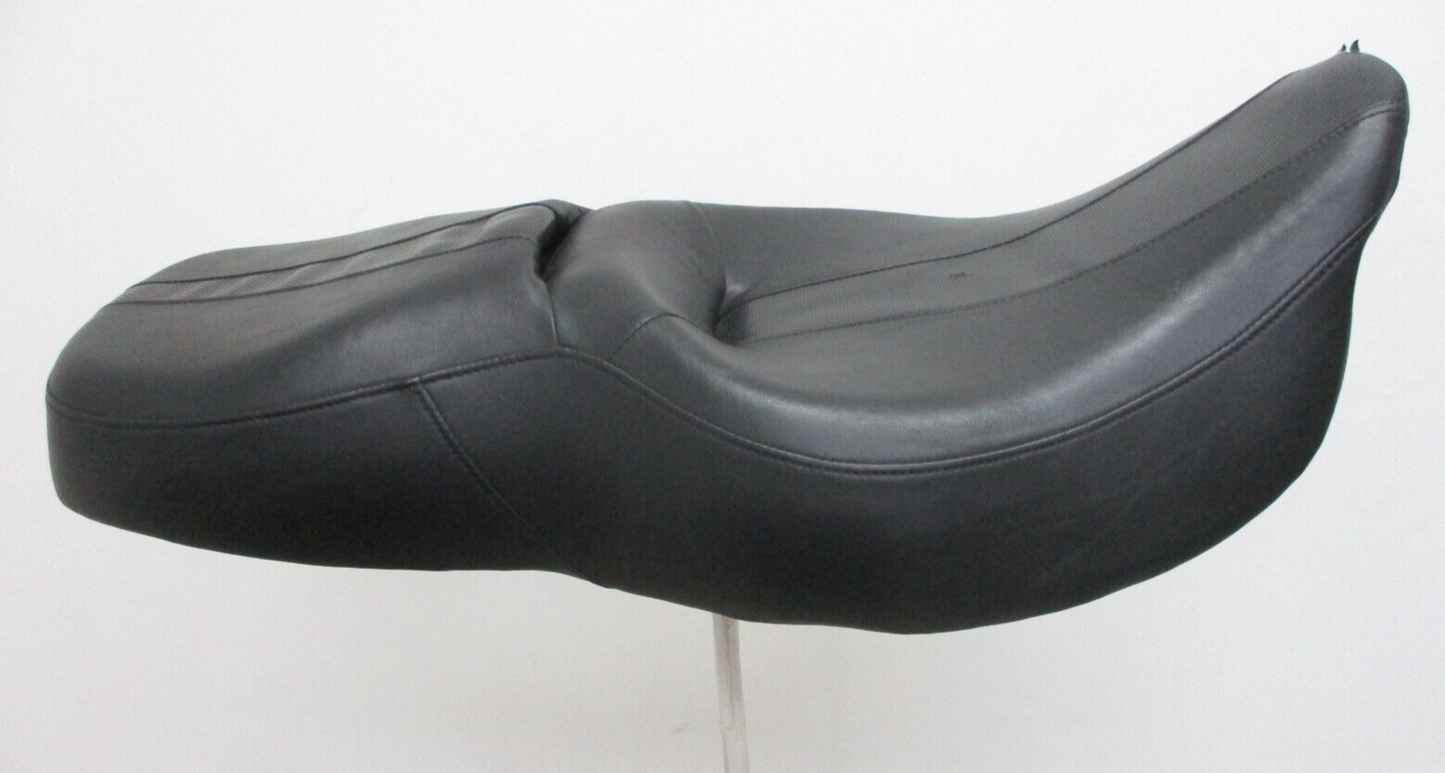 Harley-Davidson Street Glide Seat  52314-09