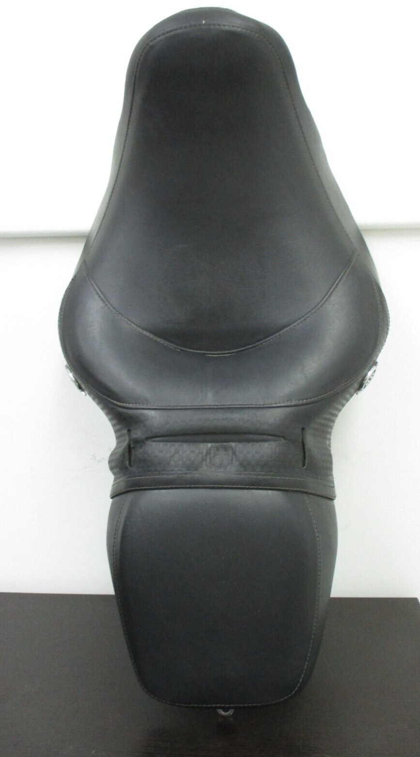 Harley-Davidson FLHRC '09-'10 Seat 52329-09/B