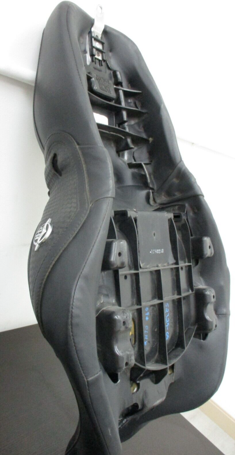 Harley-Davidson FLHRC '09-'10 Seat 52329-09/B