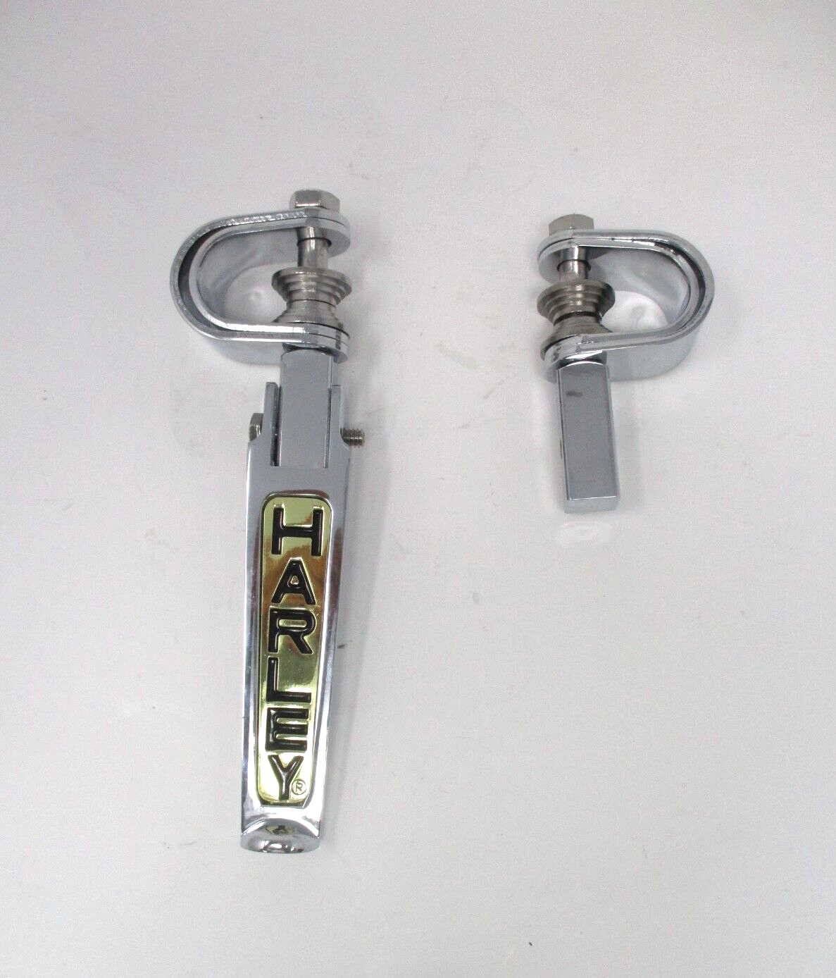 Harley-Davidson OEM Custom Harley Scripted Foot Peg  49102-86T