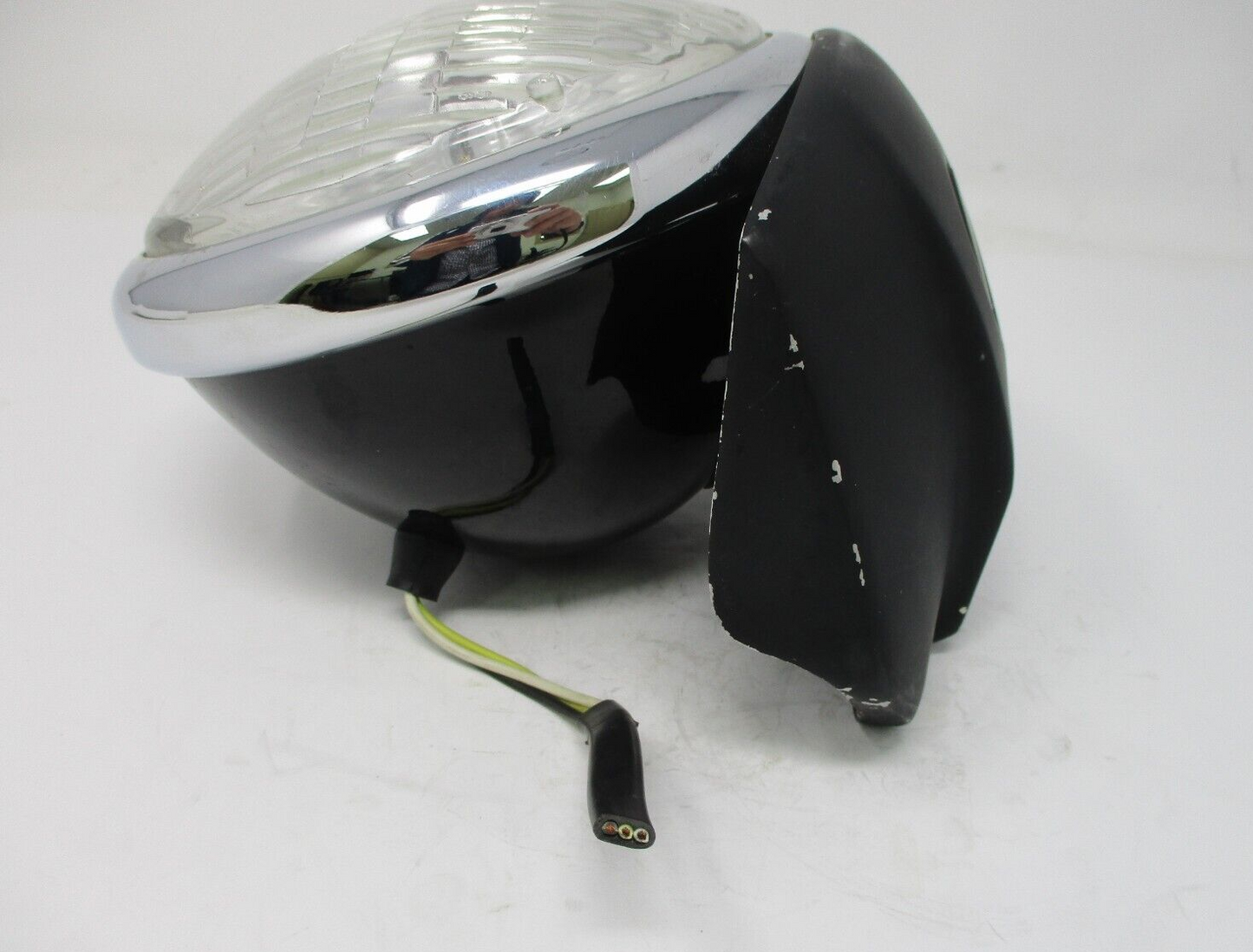 Harley-Davidson OEM Headlight Visor & Headlamp Assembly 938 006-00  67900-92