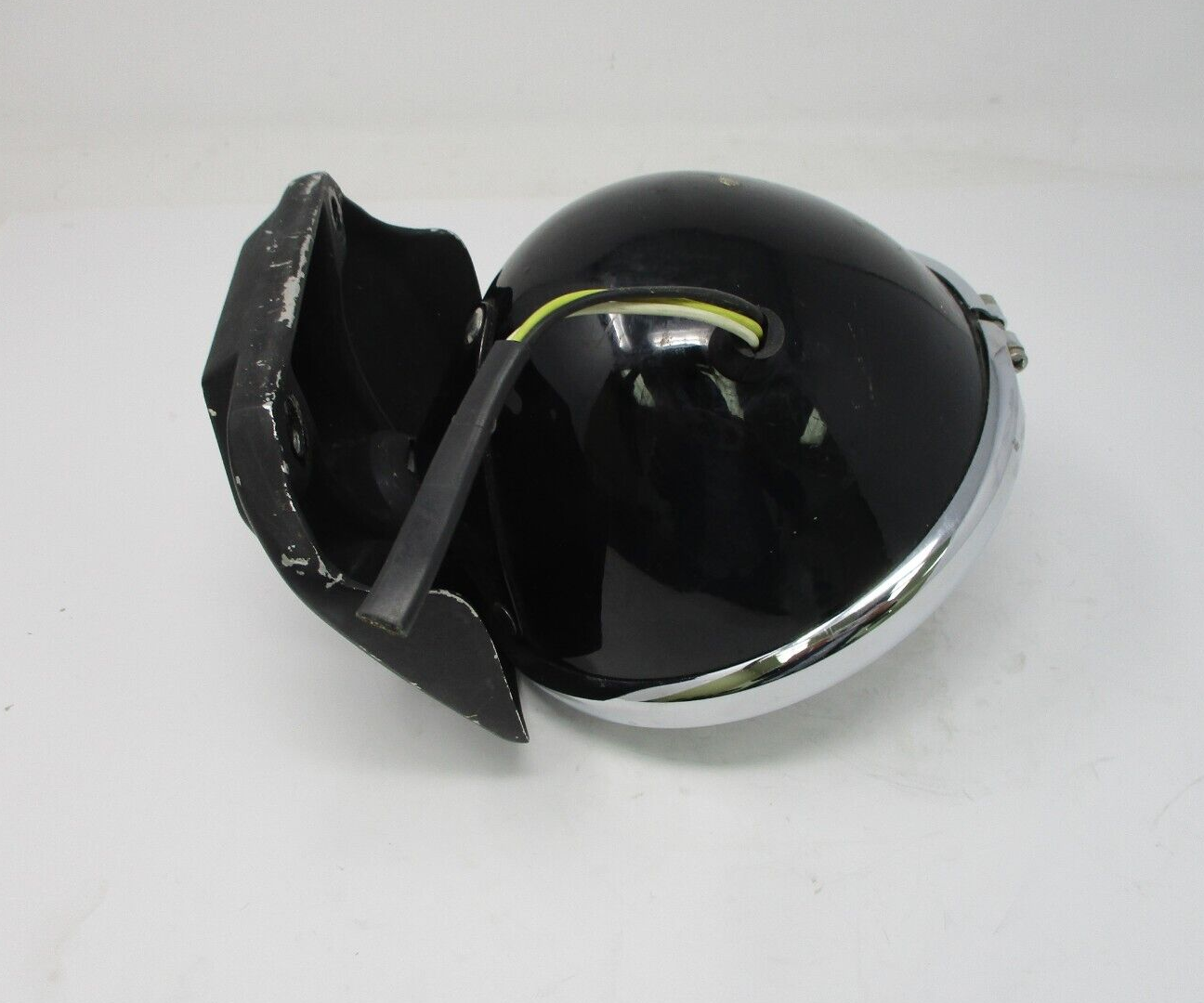 Harley-Davidson OEM Headlight Visor & Headlamp Assembly 938 006-00  67900-92