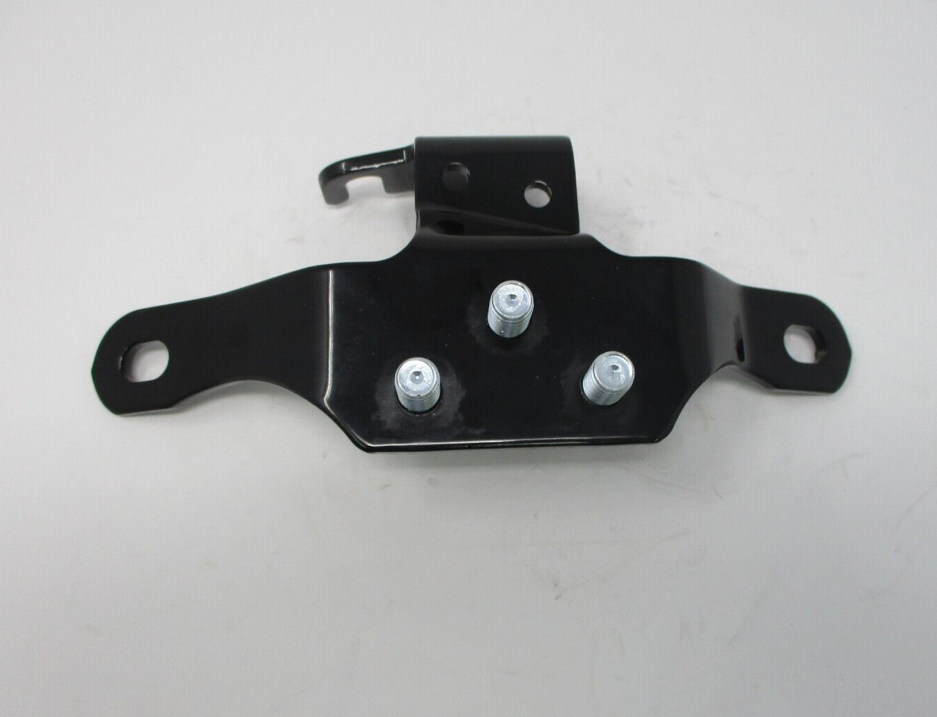 Harley-Davidson  Black Top Engine Mount 69136-06