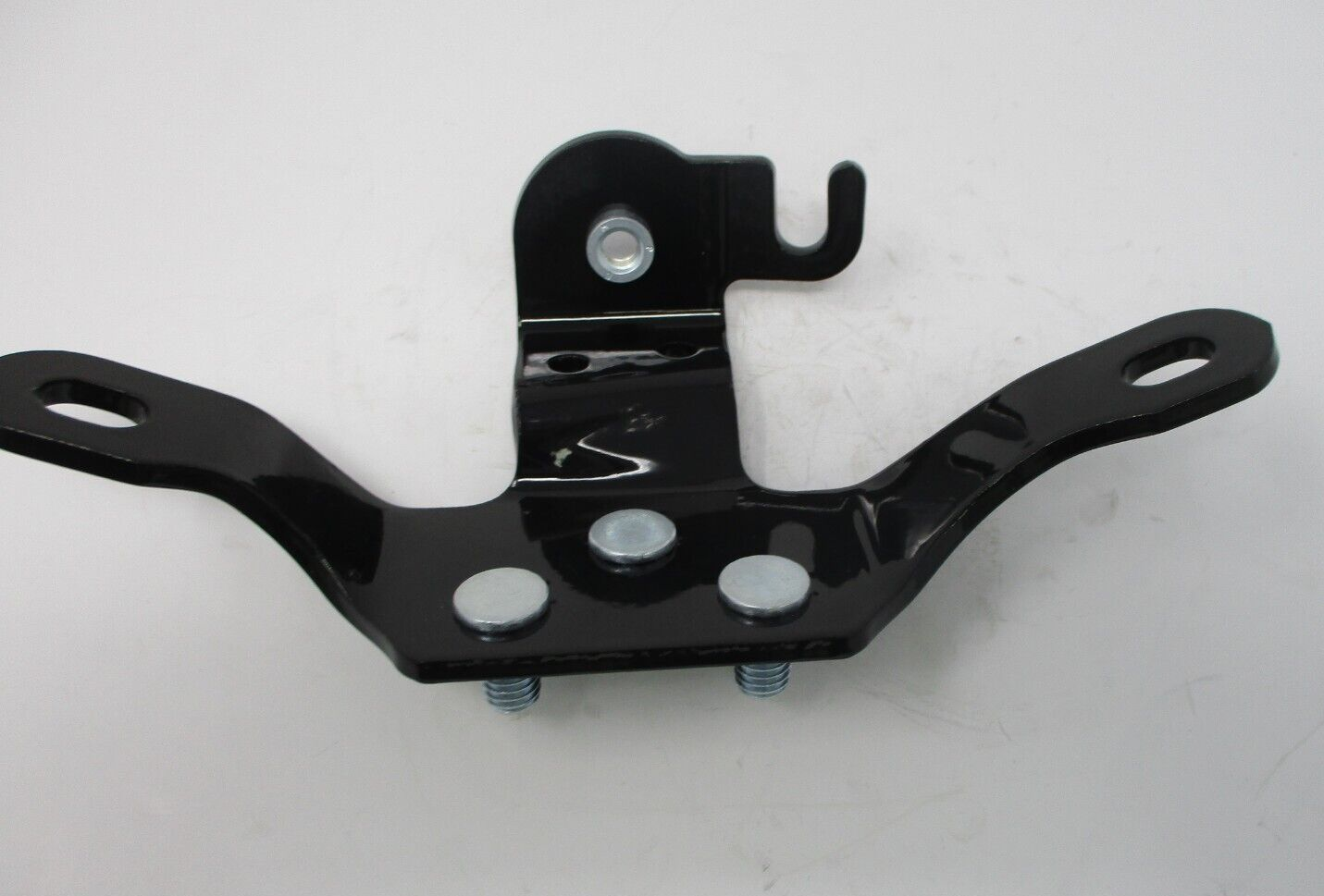 Harley-Davidson  Black Top Engine Mount 69136-06