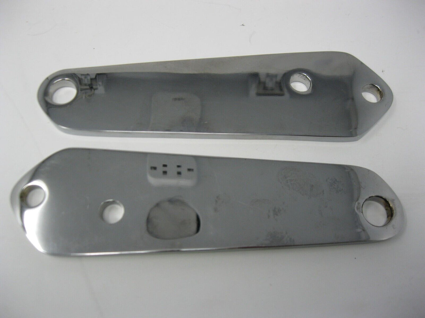Chrome Foot Peg Relocation Plates for 91-17 Harley-Davidson Dyna Models 49354-01