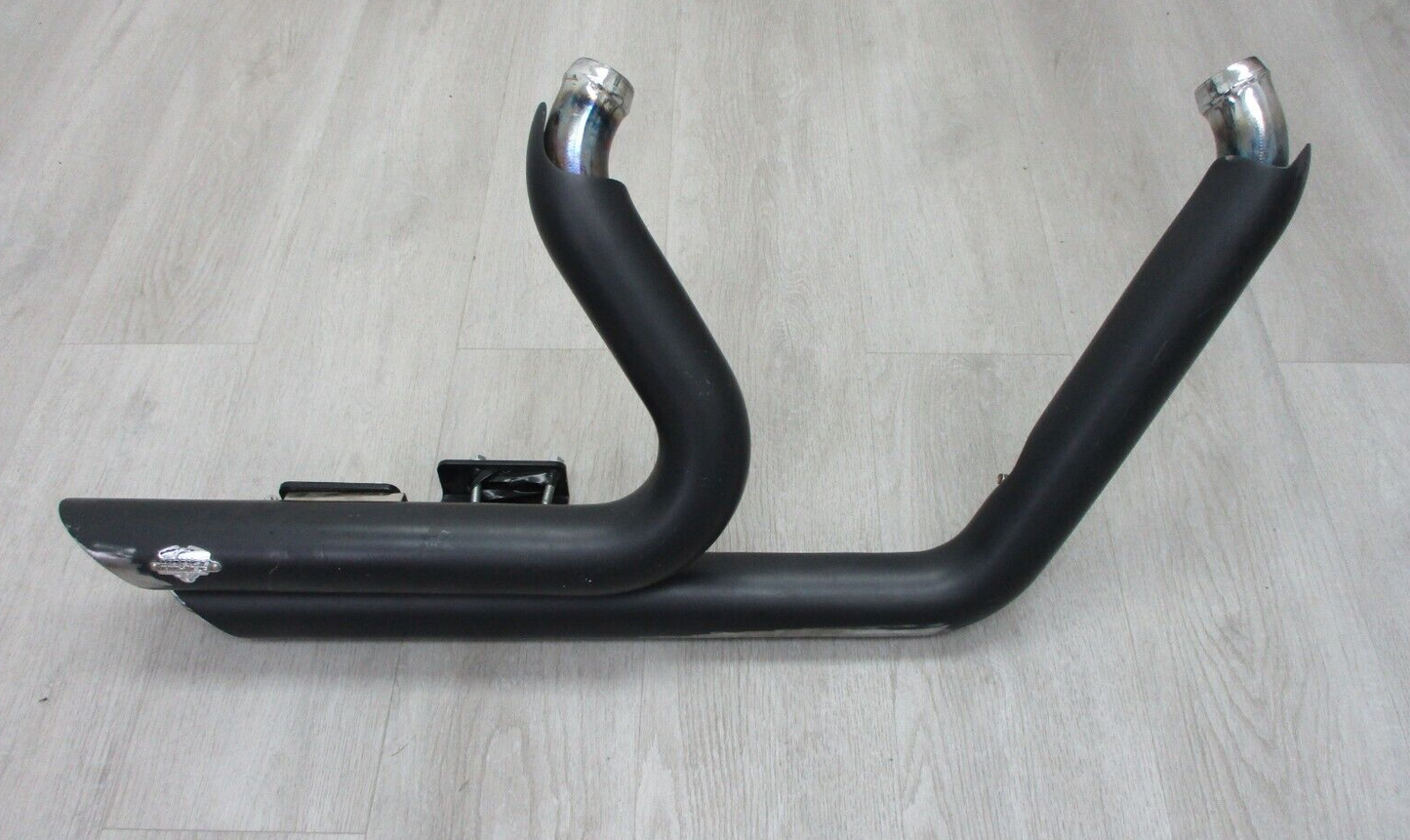 Vance Hines Shortshots Staggered Exhaust Pipe Black  47235