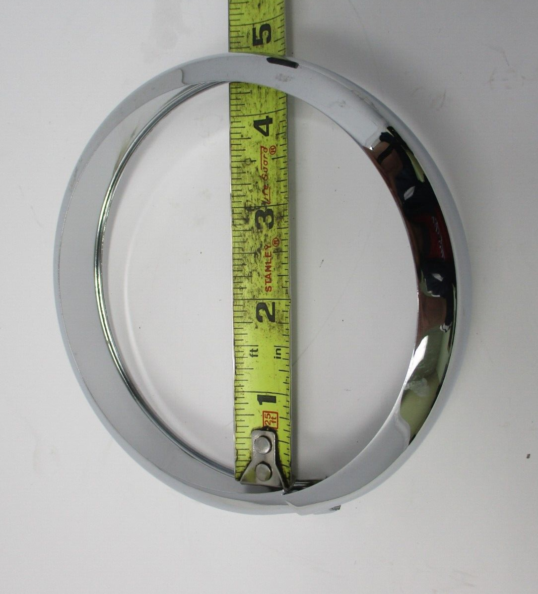 Harley-Davidson  Passing Lamp Bezel Ring Chrome 68725-62A