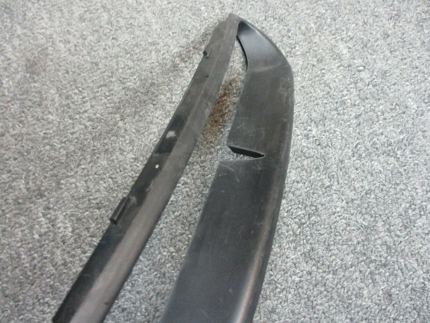 Harley Davidson OEM Outer Fairing Air Duct Bezel 29200007 2014-21 FLH Models