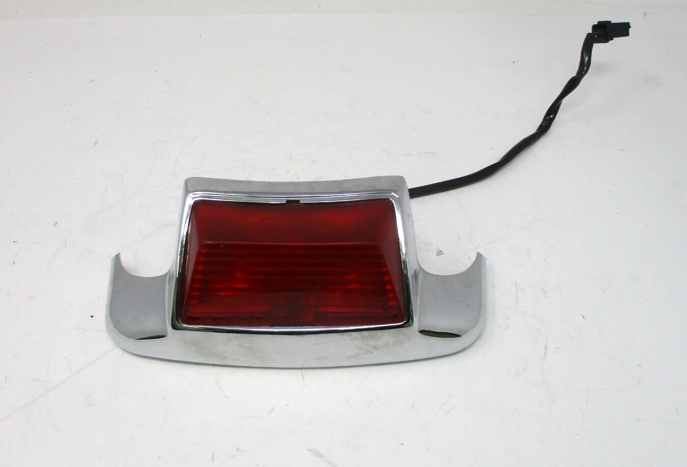 Harley-Davidson OEM FLHTI Rear Back Fender Tip Lamp Assembly 59672-99