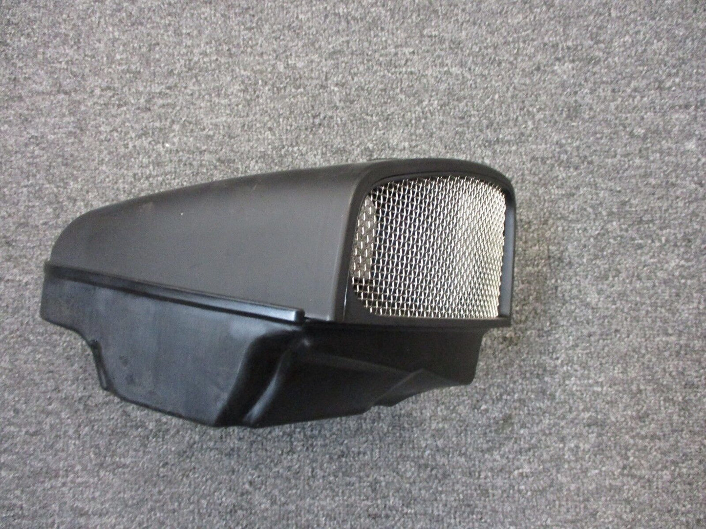 Harley Davidson Air Cleaner Backing Plate Assembly 29000116 17 Touring