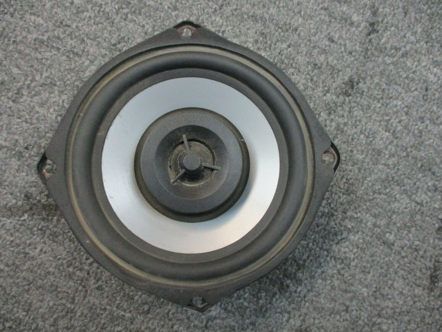 Harley Davidson OEM Stock Speaker 5.25 2 OHM Touring Models  06-13 77029-06