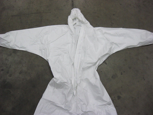 Single White "Tyvek-Style" Suit Size Medium