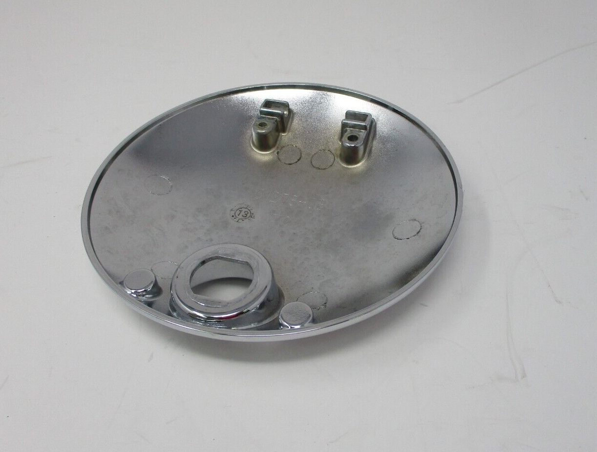 Harley-Davidson  Tank Console  Door Chrome 61270-08