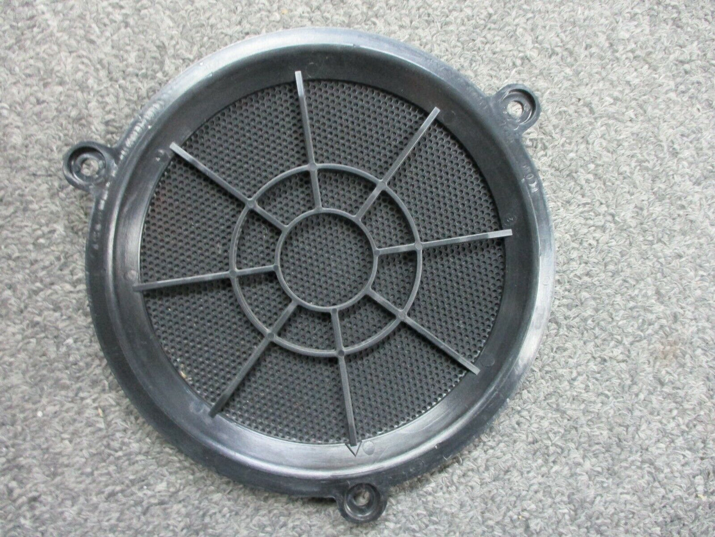 Harley Davidson OEM Stock Speaker Grill FLHT/FLHX  76000055 14-20