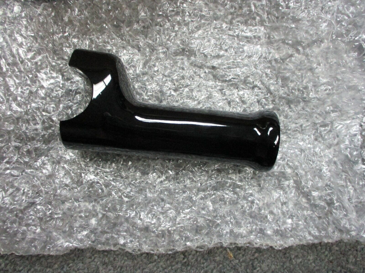 Harley Davidson OEM Dyna FXD Gloss Black Handle Bar 5" Riser 59783-08 1 1/4"