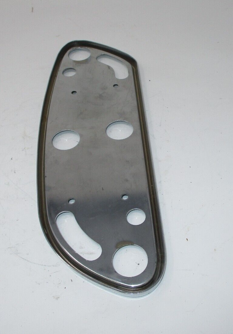 Harley-Davidson Floorboard Top Plate 50690-04