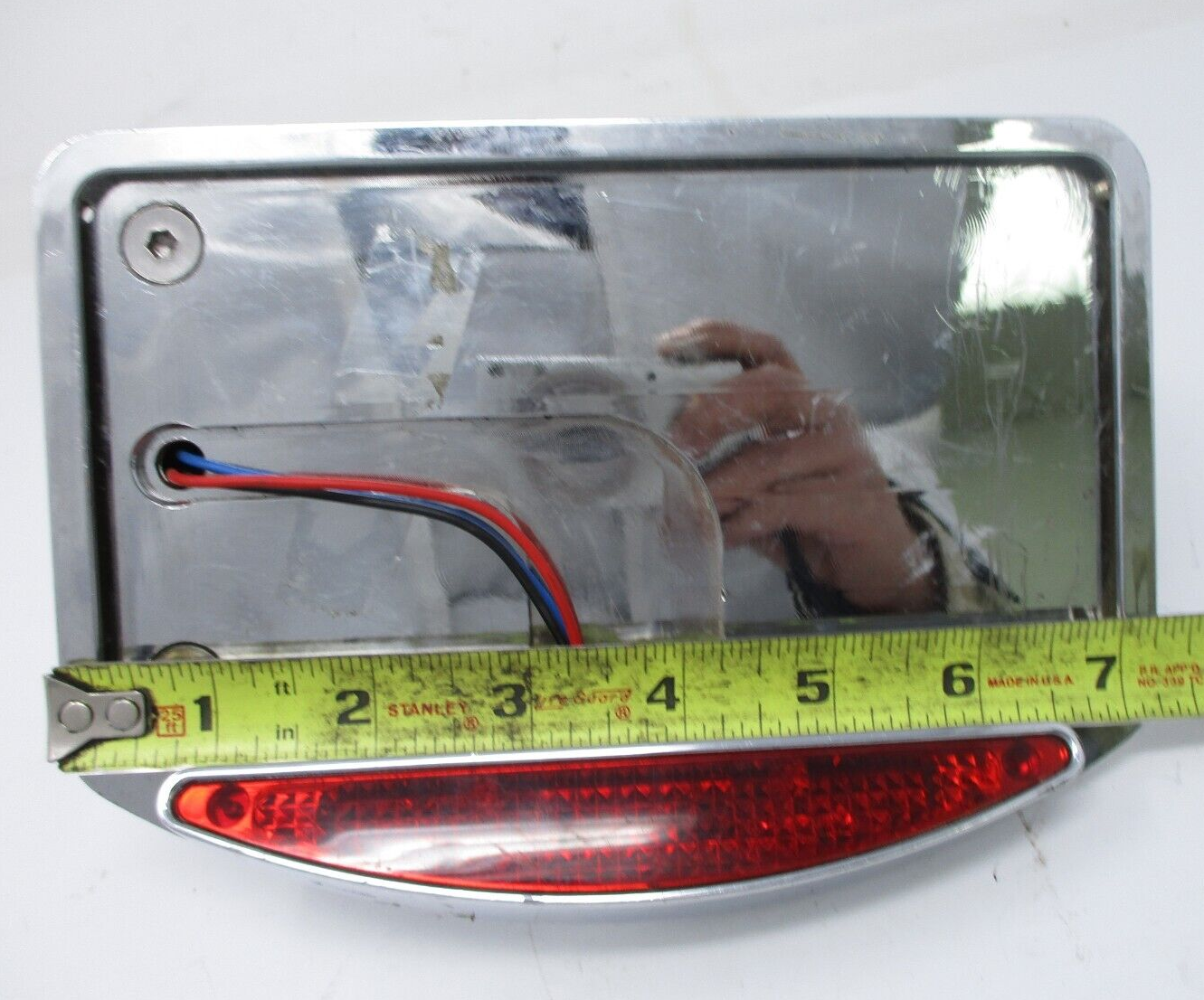 Side Mount Chrome License Plate with  Slice Lamp for Harley Davidson