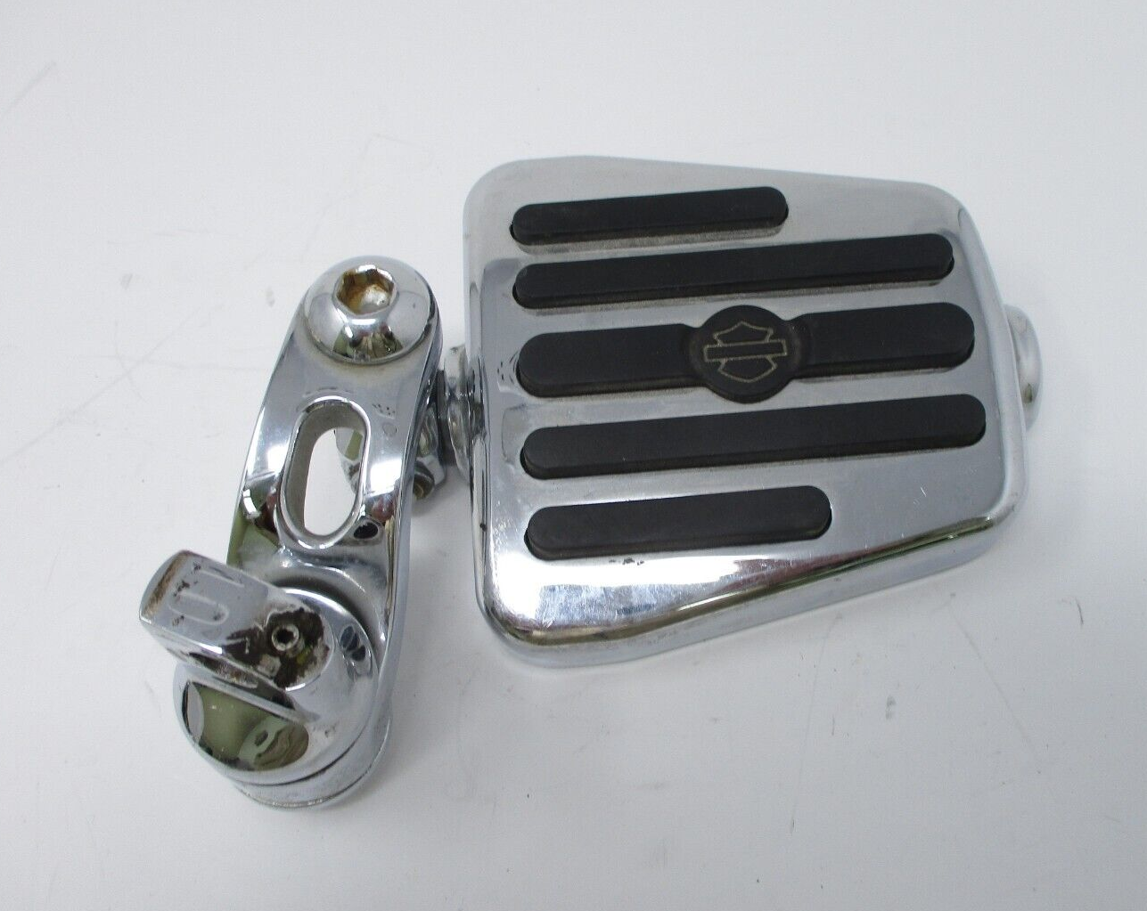 Harley-Davidson Chrome & Rubber Mini Footboard with Mount RH 50451-09