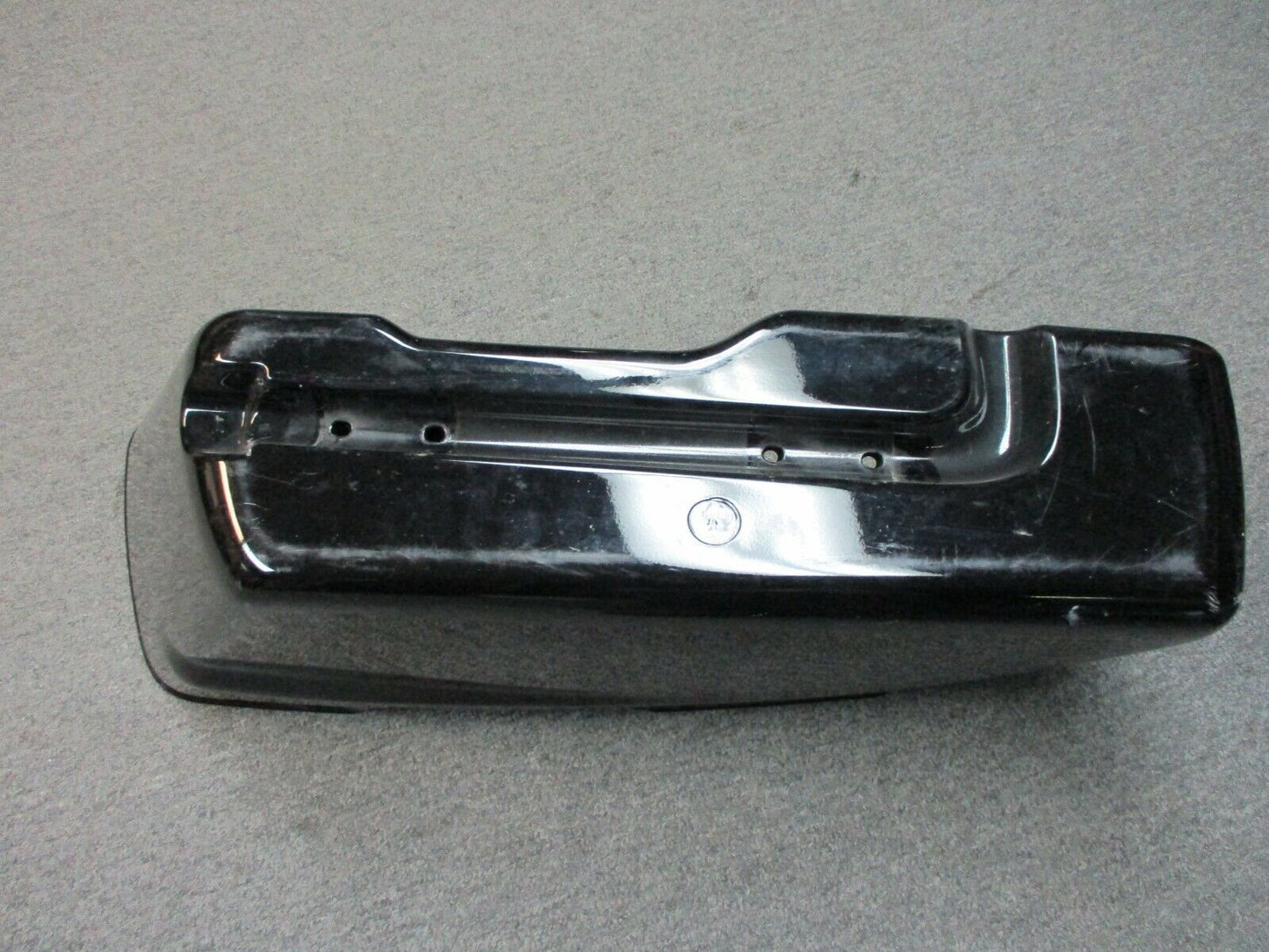 Harley Davidson OEM RH Gloss Black Saddle Bag 14-19 Touring 90200412