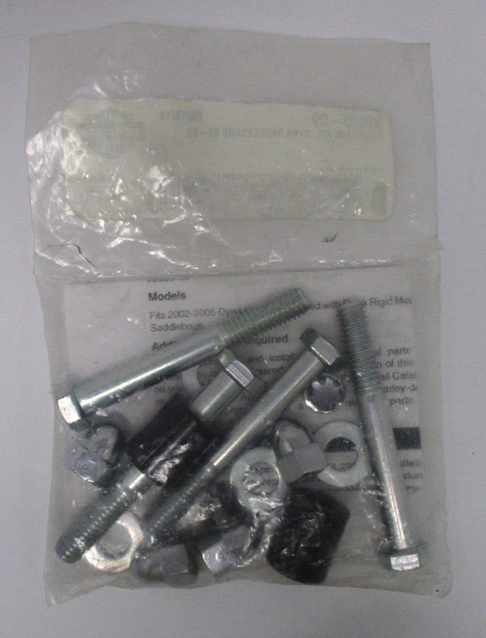 Harley-Davidson Hardware Kit for Dyna Saddlebag 92025-09