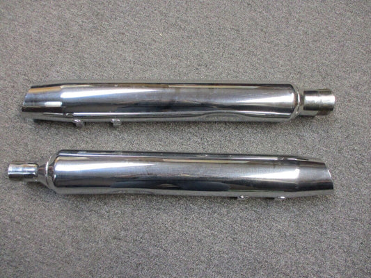 HARLEY-DAVIDSON 2017 TOURING  FLHXS MUFFLERS 64900235