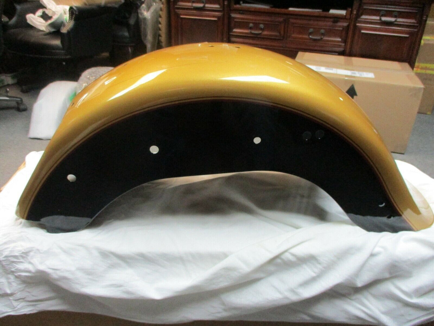 Harley Davidson OEM Rear Fender FLSTF Black Hills Gold/Black Quartz 59500263ECE