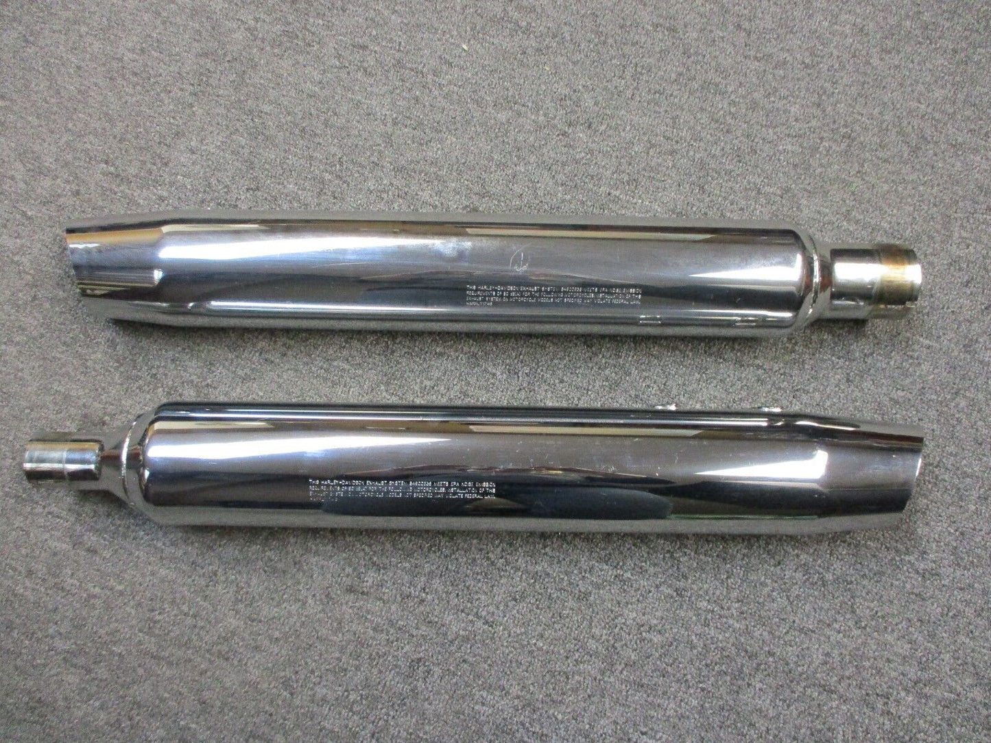 HARLEY-DAVIDSON 2017 TOURING  FLHXS MUFFLERS 64900235