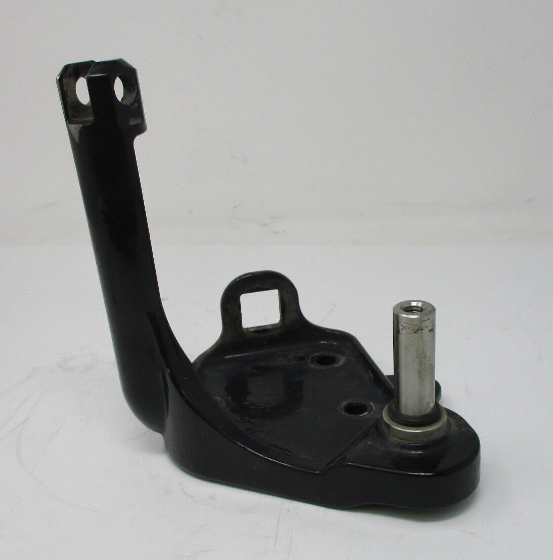 Harley-Davidson  Gloss Black   Forward Control Peg Brake Pedal Support 42507-00A